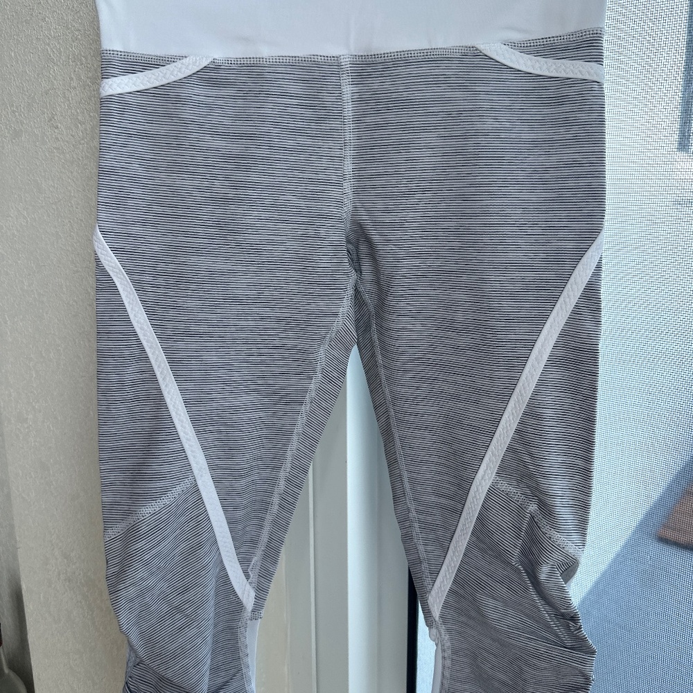 Lululemon Leggings, Run Pace Crop Size 4